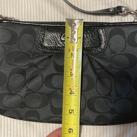 Coach Clutch/Wristlet Purse - Picture 7 of 8